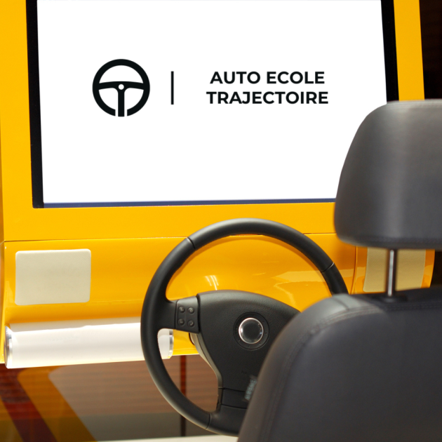 Apprendre à conduire sur un simulateur